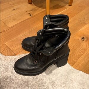 Zara Black Lace-Up Women's Boots
